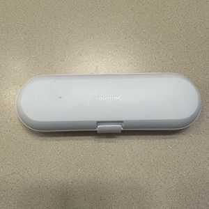 PHILIPS Sonicare white toothbrush travel case